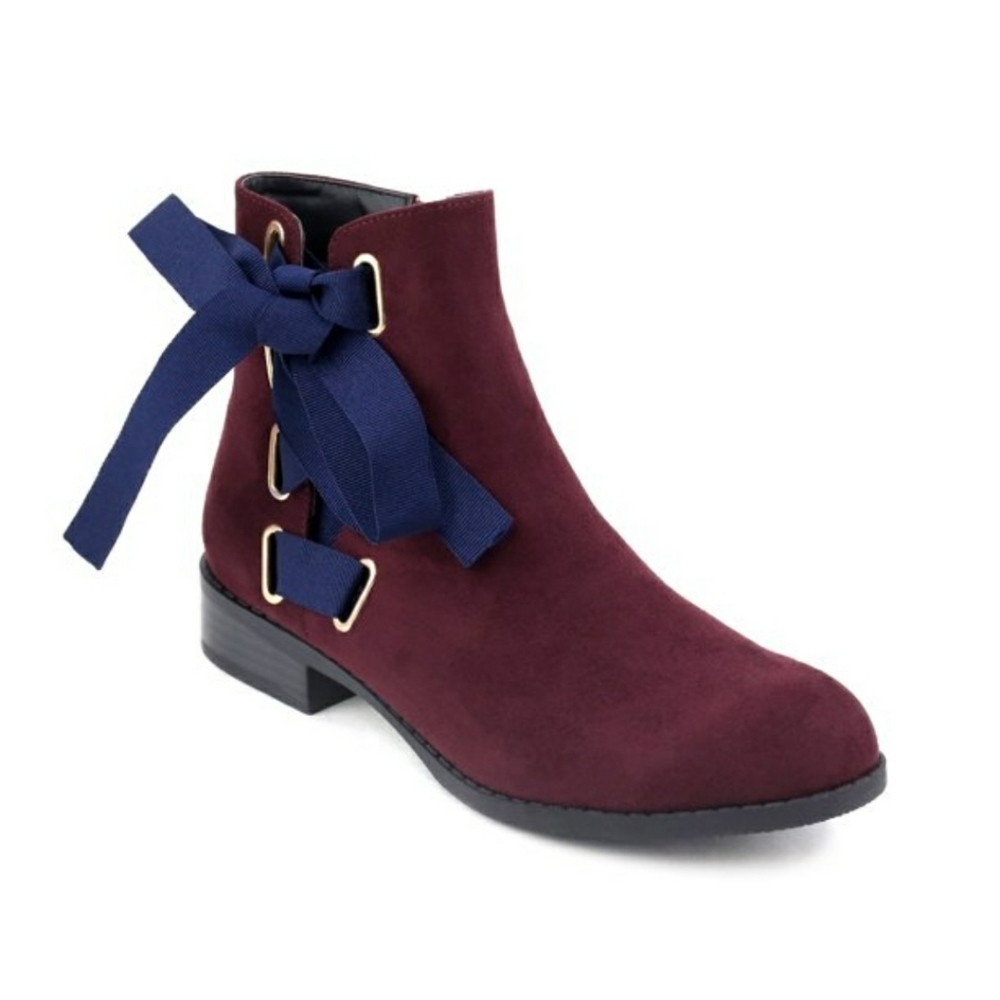 Olivia miller 'elmhurst' side ribbon laced ankle booties 6 M Women's